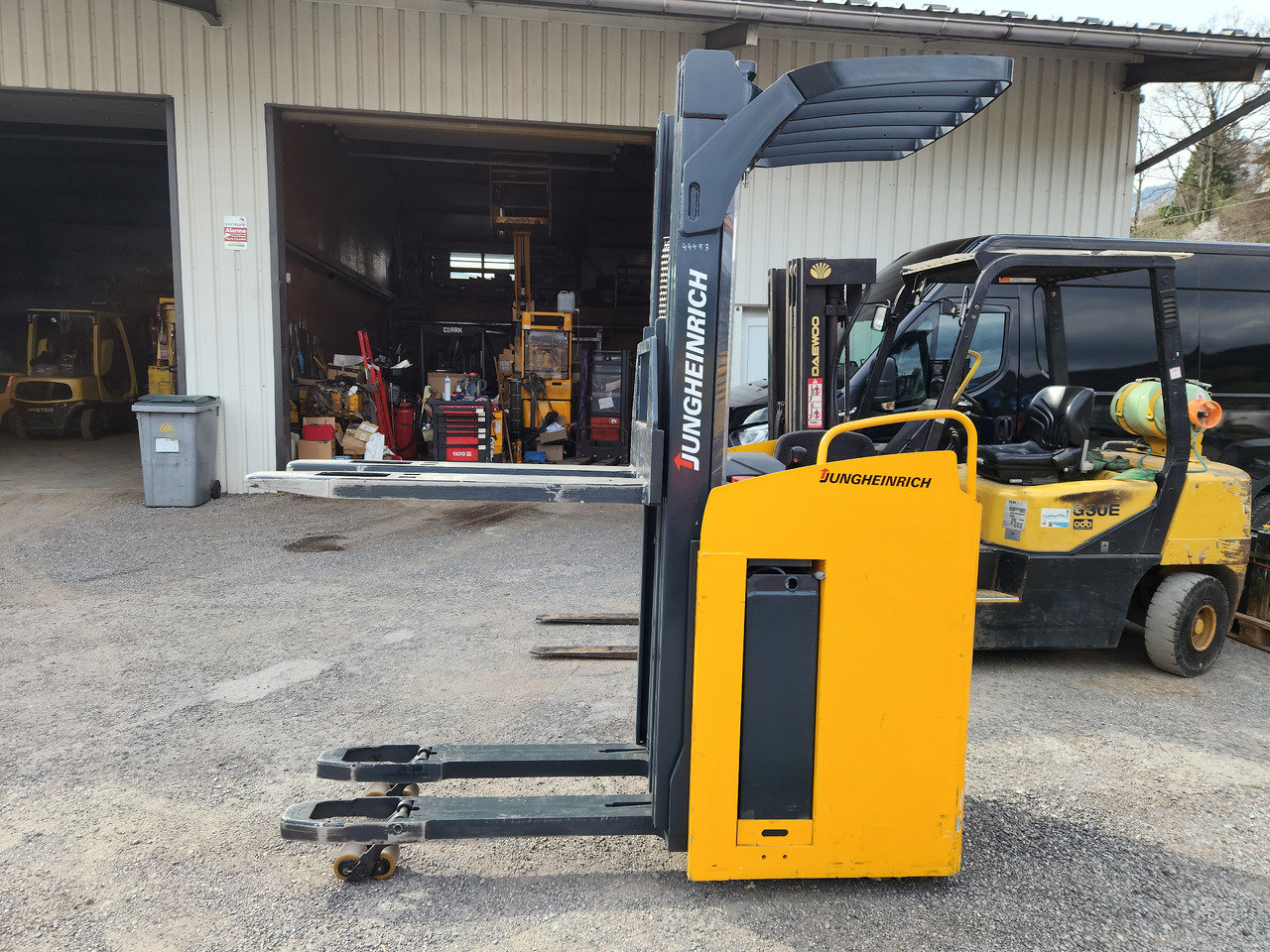 JUNGHEINRICH ESC 216z JUNGHEINRICH ESC 216z: صورة 7