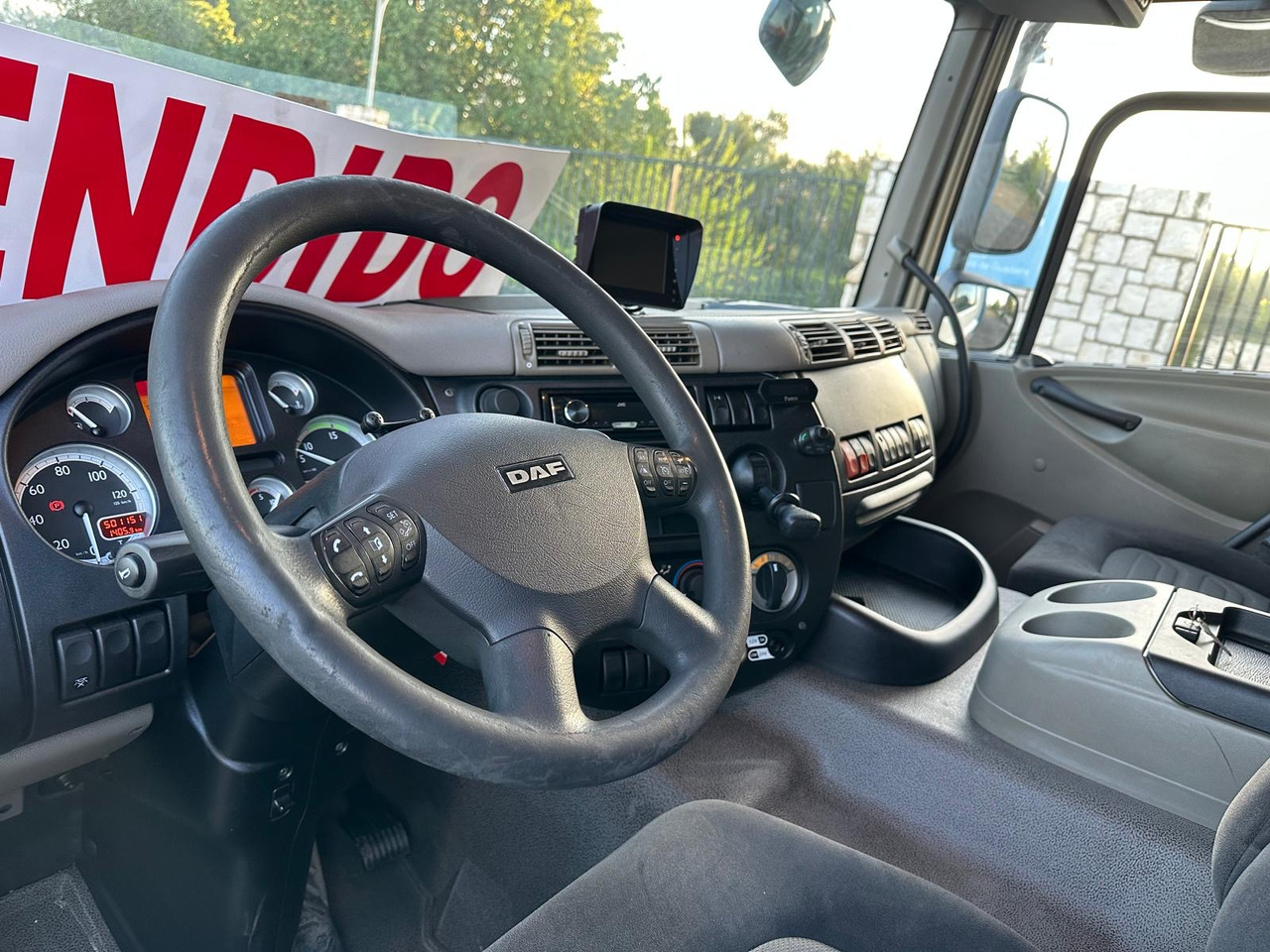 DAF CF 75.310 - شاحنة ستارة: صورة 3 DAF CF 75.310 - شاحنة ستارة: صورة 3