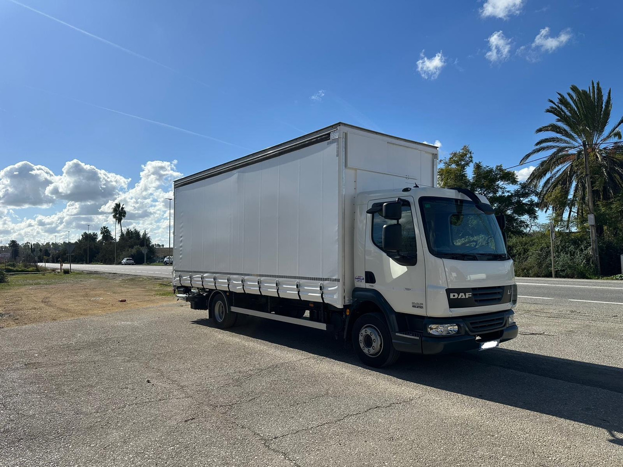 DAF LF 45.250 - شاحنة ستارة: صورة 4 DAF LF 45.250 - شاحنة ستارة: صورة 4