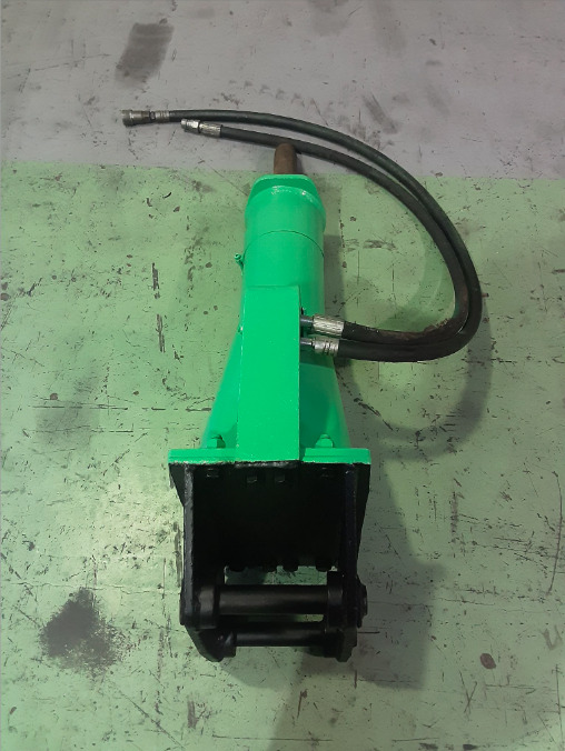 MONTABERT BRP70 - مطرقة هيدروليكية: صورة 2 MONTABERT BRP70 - مطرقة هيدروليكية: صورة 2