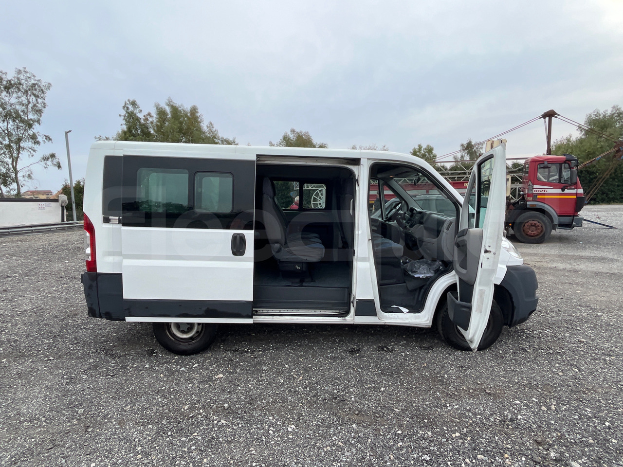 حافلة صغيرة, ميكروباص Fiat Ducato: صورة 14