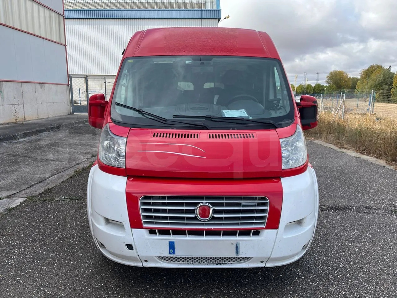 Fiat Ducato - حافلة سوبربان: صورة 2 Fiat Ducato - حافلة سوبربان: صورة 2