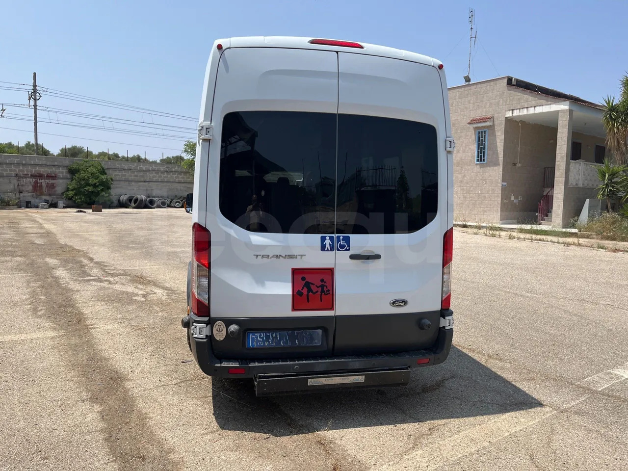 Ford Transit - حافلة صغيرة, ميكروباص: صورة 5 Ford Transit - حافلة صغيرة, ميكروباص: صورة 5