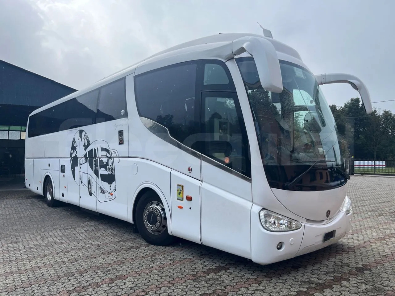Irizar Scania - مركبة كوتش: صورة 1 Irizar Scania - مركبة كوتش: صورة 1