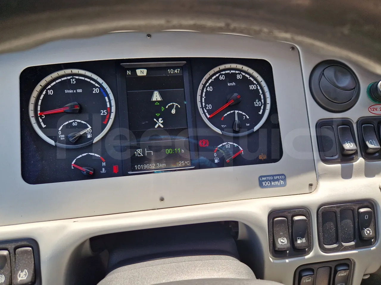 Irizar Scania - مركبة كوتش: صورة 3 Irizar Scania - مركبة كوتش: صورة 3