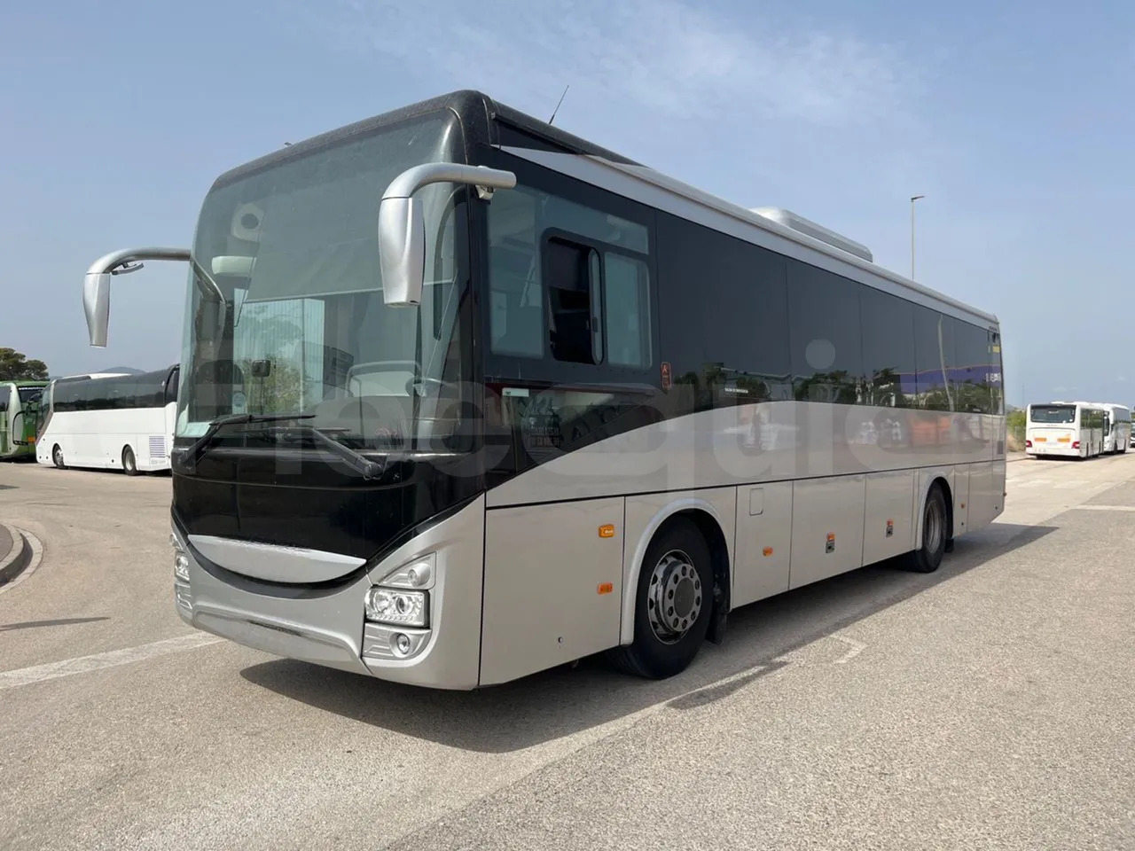 Iveco Crossway - حافلة سوبربان: صورة 4 Iveco Crossway - حافلة سوبربان: صورة 4