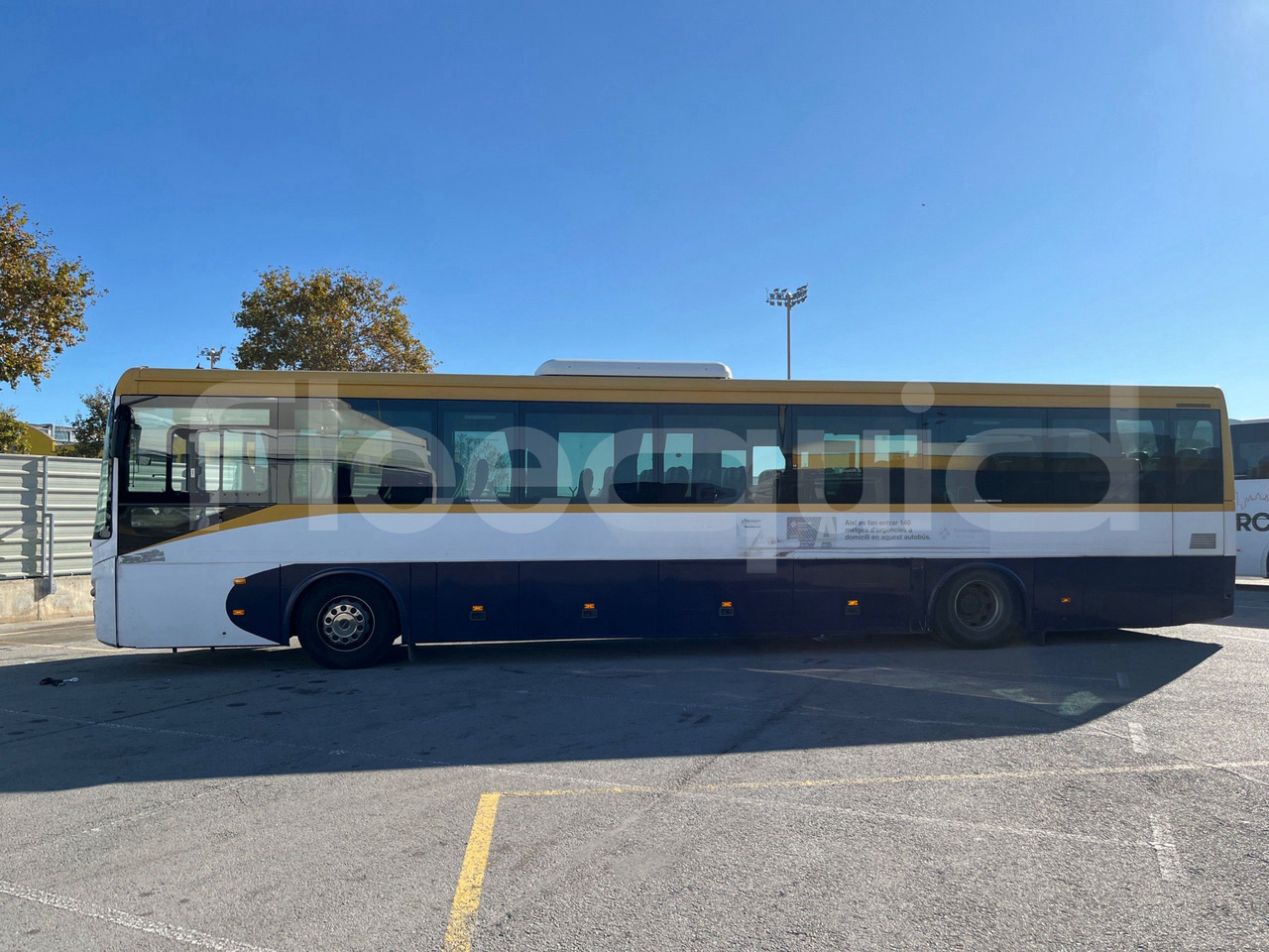 Iveco Crossway - حافلة سوبربان: صورة 4 Iveco Crossway - حافلة سوبربان: صورة 4