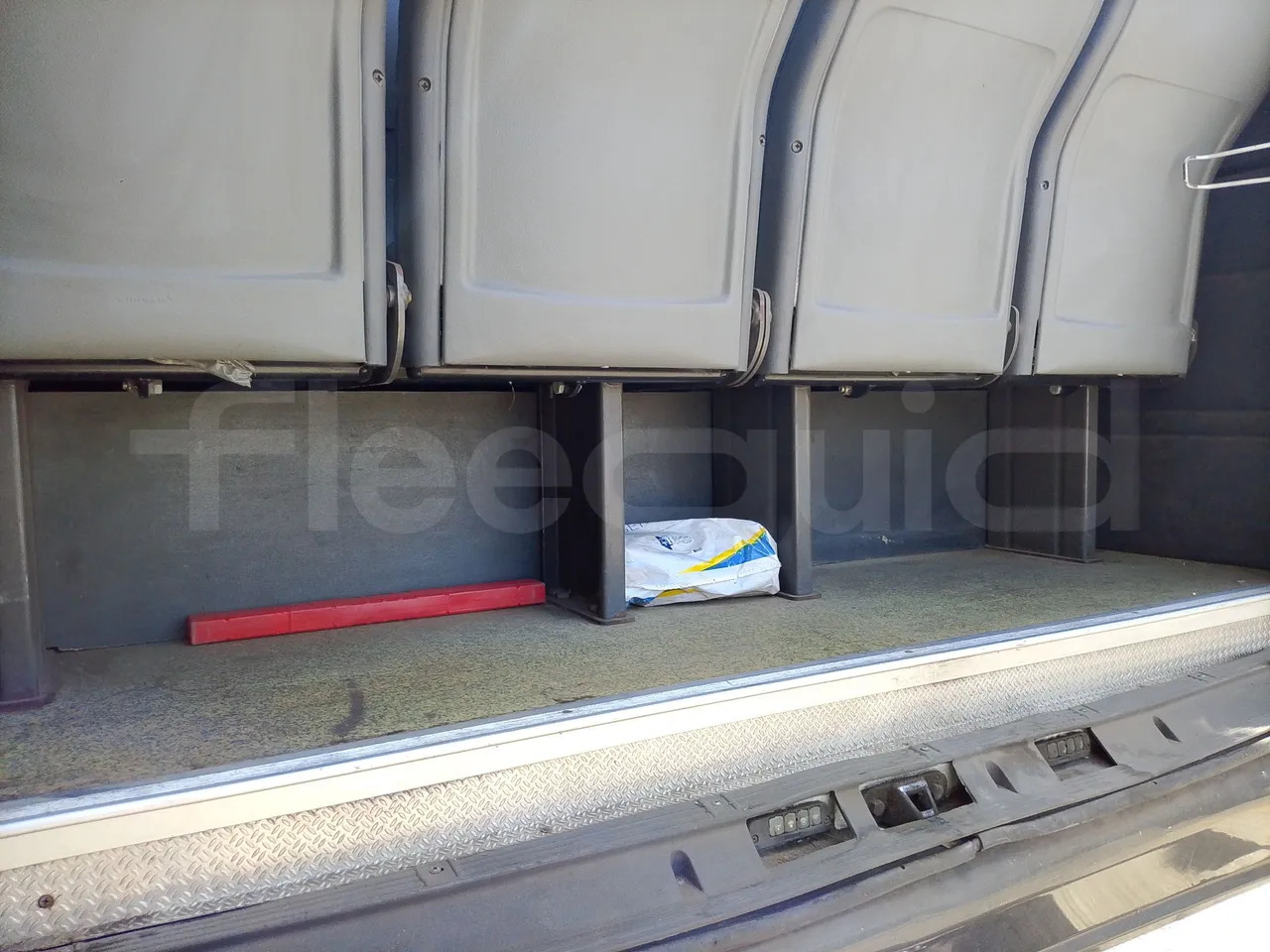 حافلة سوبربان Iveco Daily: صورة 8