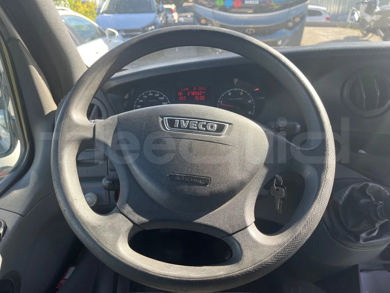 مركبة كوتش Iveco Daily: صورة 18