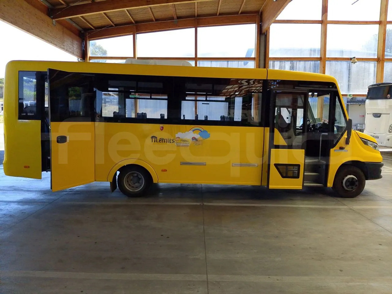 حافلة مدرسية Iveco Indcar: صورة 12 حافلة مدرسية Iveco Indcar: صورة 12