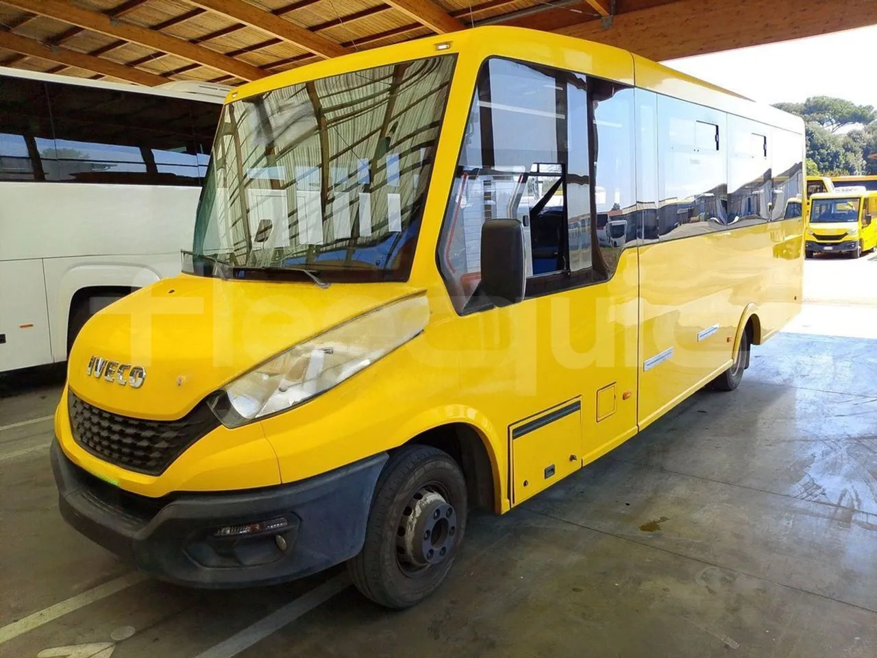 Iveco Indcar - حافلة مدرسية: صورة 4 Iveco Indcar - حافلة مدرسية: صورة 4