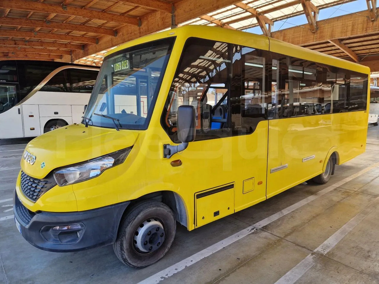 Iveco Indcar - حافلة مدرسية: صورة 3 Iveco Indcar - حافلة مدرسية: صورة 3