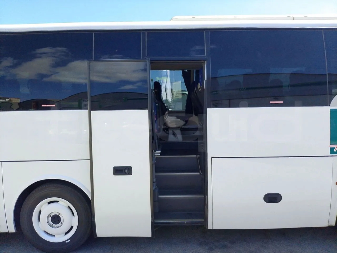 مركبة كوتش King Long XMQ6900: صورة 17 مركبة كوتش King Long XMQ6900: صورة 17