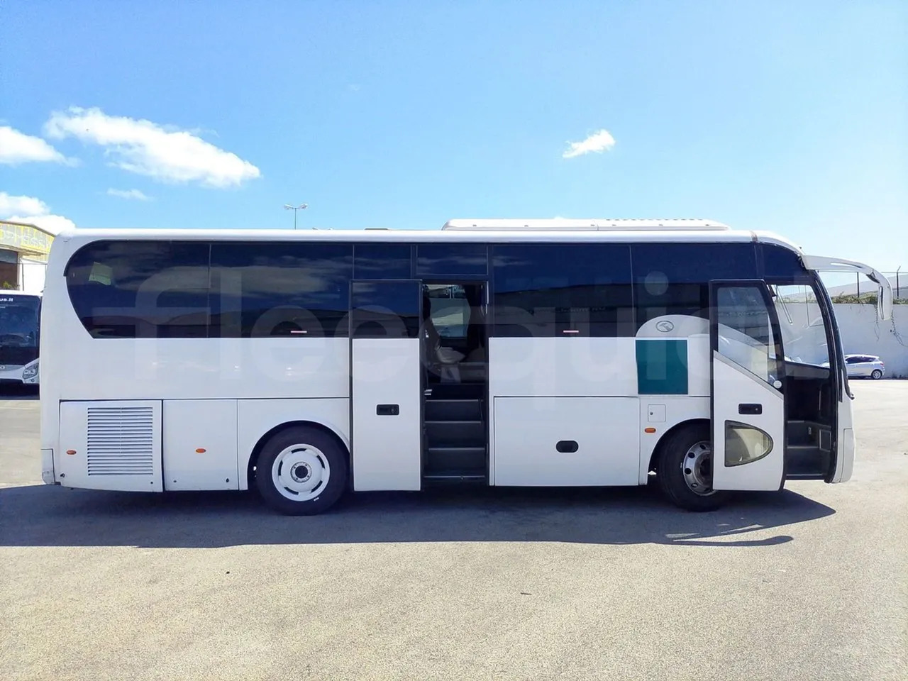 مركبة كوتش King Long XMQ6900: صورة 14 مركبة كوتش King Long XMQ6900: صورة 14