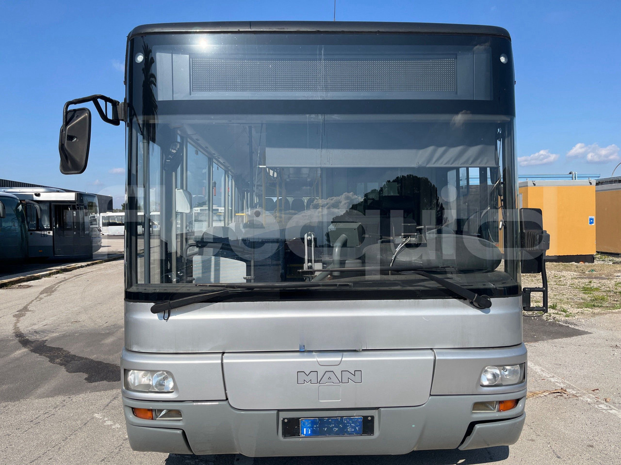 Man Lion's Classic - حافلة سوبربان: صورة 2 Man Lion's Classic - حافلة سوبربان: صورة 2