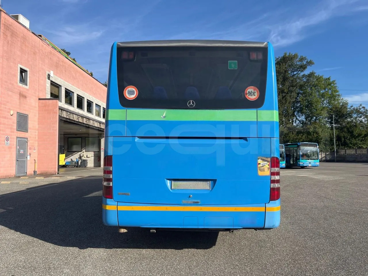 Mercedes-Benz Integro - حافلة سوبربان: صورة 5 Mercedes-Benz Integro - حافلة سوبربان: صورة 5