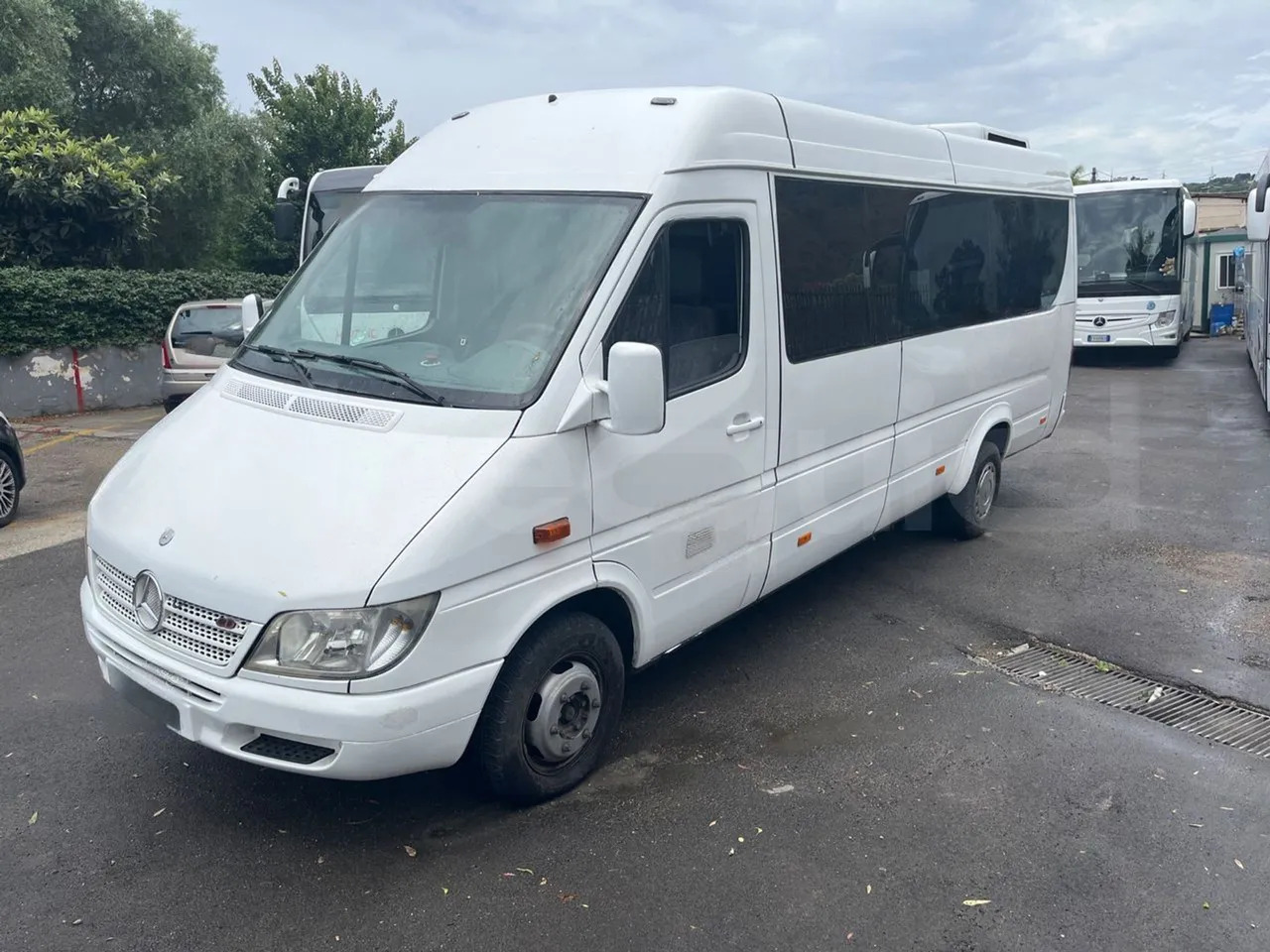 Mercedes-Benz Sprinter - حافلة صغيرة, ميكروباص: صورة 4 Mercedes-Benz Sprinter - حافلة صغيرة, ميكروباص: صورة 4