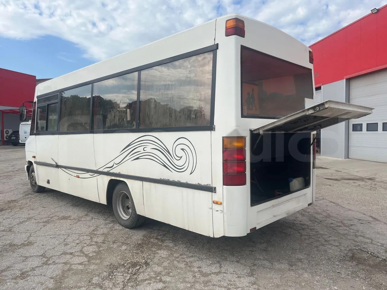 Mercedes-Benz Vario - حافلة صغيرة, ميكروباص: صورة 5 Mercedes-Benz Vario - حافلة صغيرة, ميكروباص: صورة 5