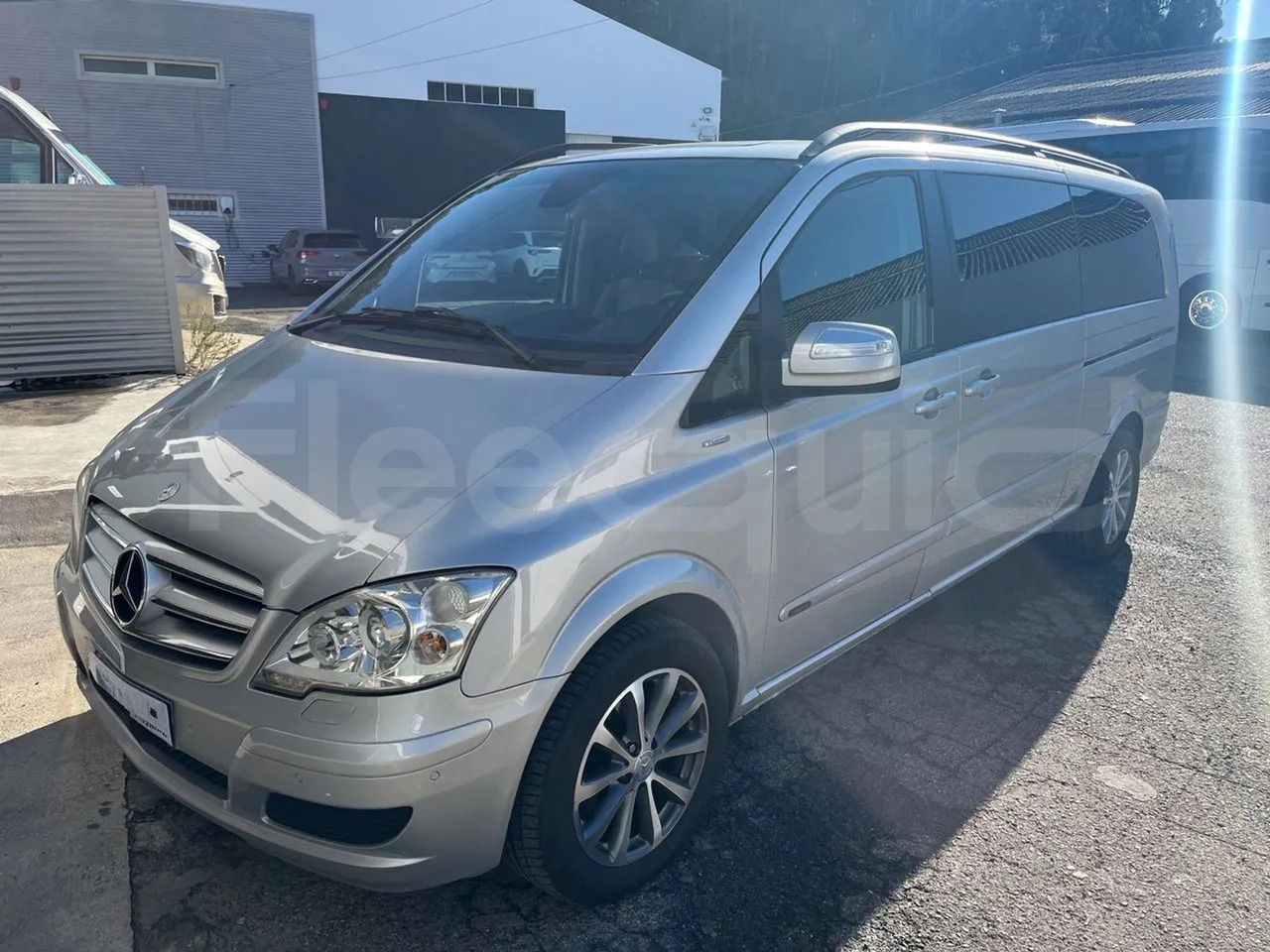 Mercedes-Benz Viano - الشاحنات الصغيرة كابينة مزدوجة: صورة 4 Mercedes-Benz Viano - الشاحنات الصغيرة كابينة مزدوجة: صورة 4