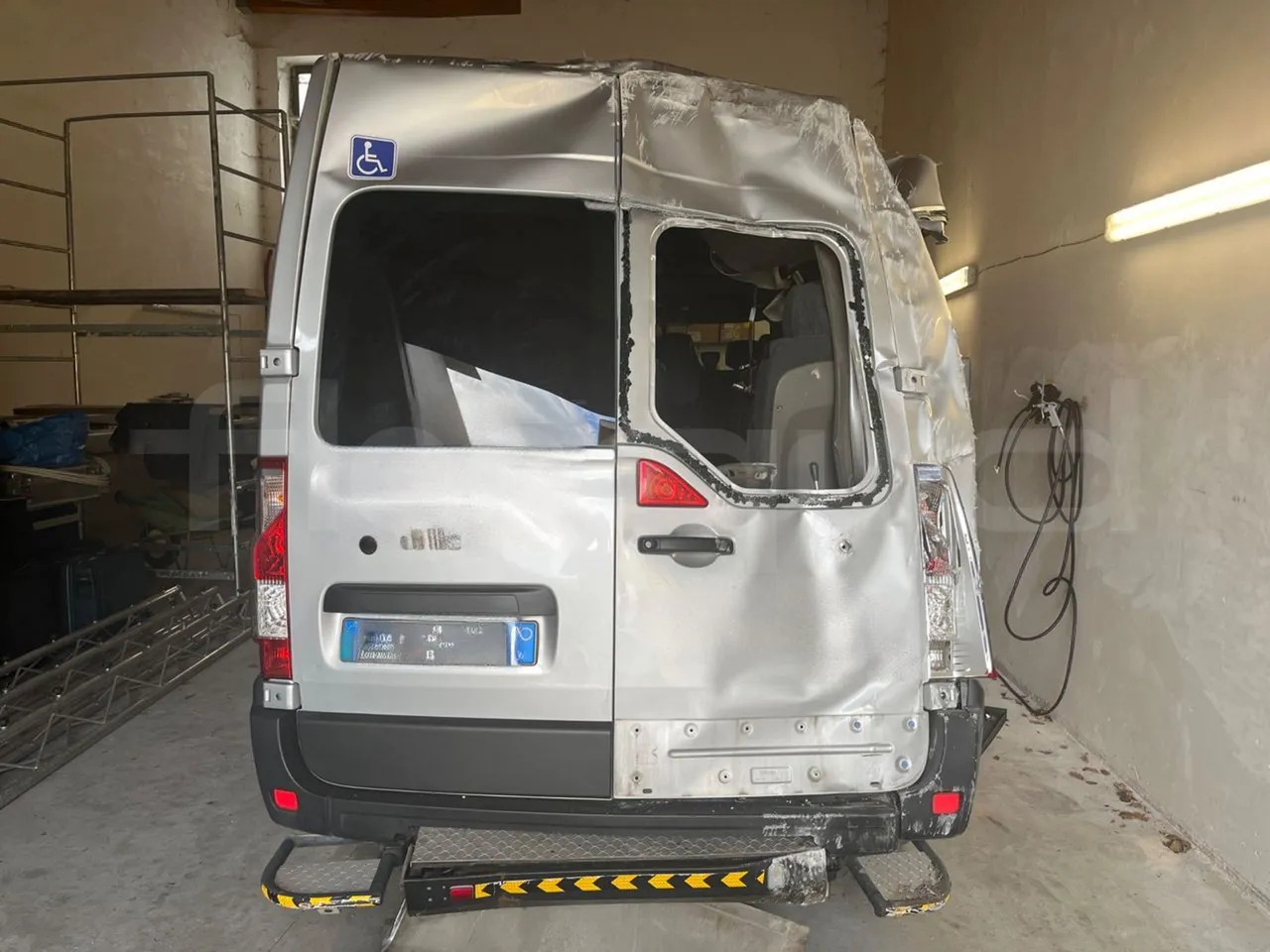 Opel Movano - حافلة صغيرة, ميكروباص: صورة 4 Opel Movano - حافلة صغيرة, ميكروباص: صورة 4