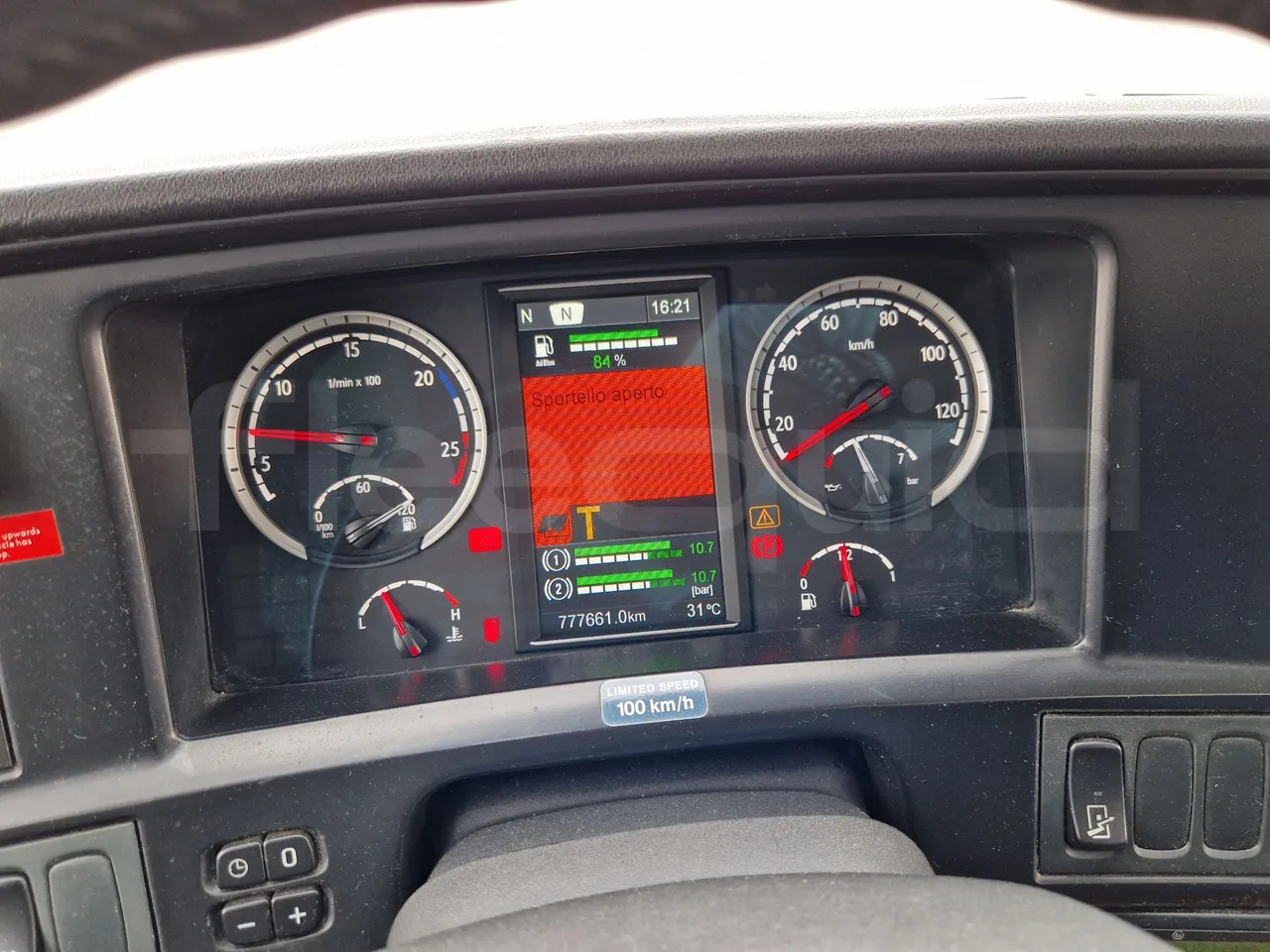 Scania Touring HD - مركبة كوتش: صورة 3 Scania Touring HD - مركبة كوتش: صورة 3