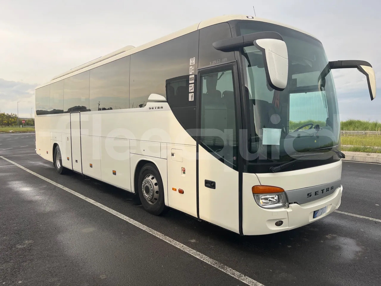 Setra S415 - مركبة كوتش: صورة 1 Setra S415 - مركبة كوتش: صورة 1