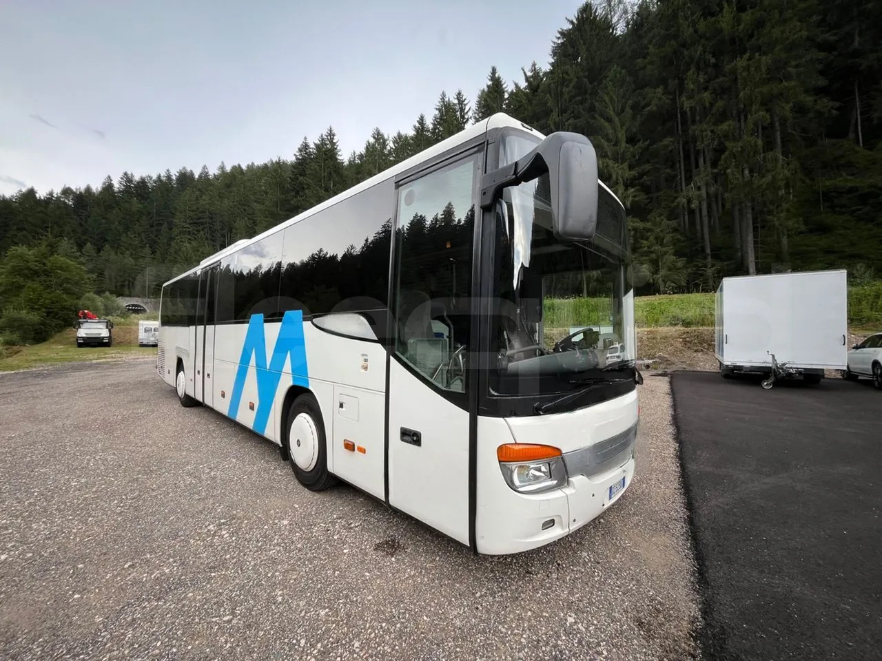 Setra S415 - مركبة كوتش: صورة 1 Setra S415 - مركبة كوتش: صورة 1