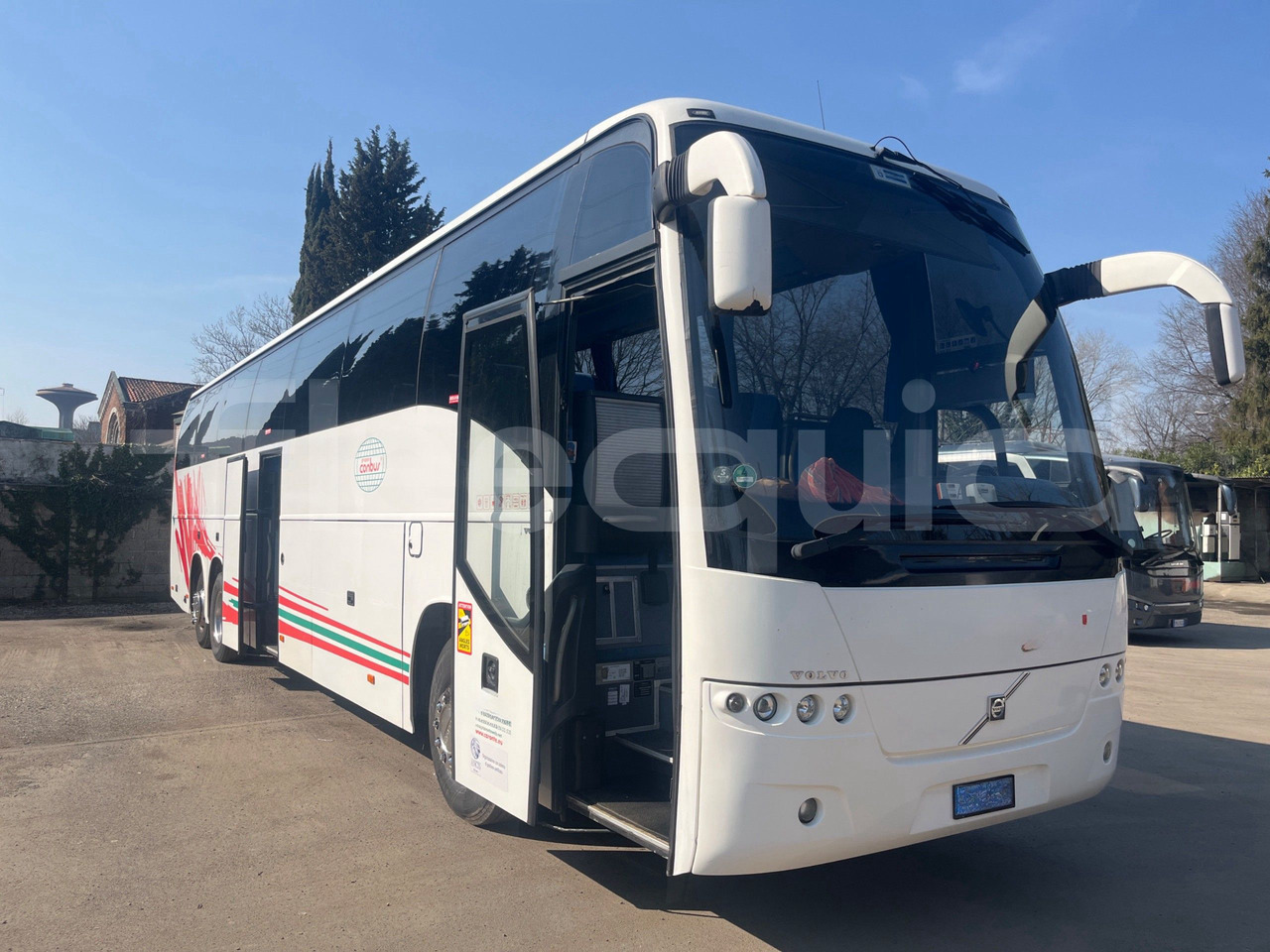 Volvo 9700 - مركبة كوتش: صورة 1 Volvo 9700 - مركبة كوتش: صورة 1