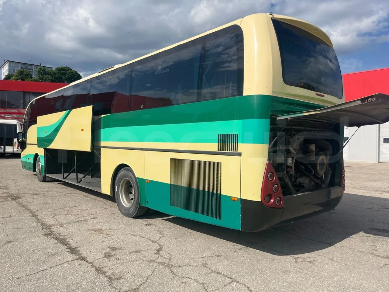 Volvo B12BER - مركبة كوتش: صورة 4 Volvo B12BER - مركبة كوتش: صورة 4