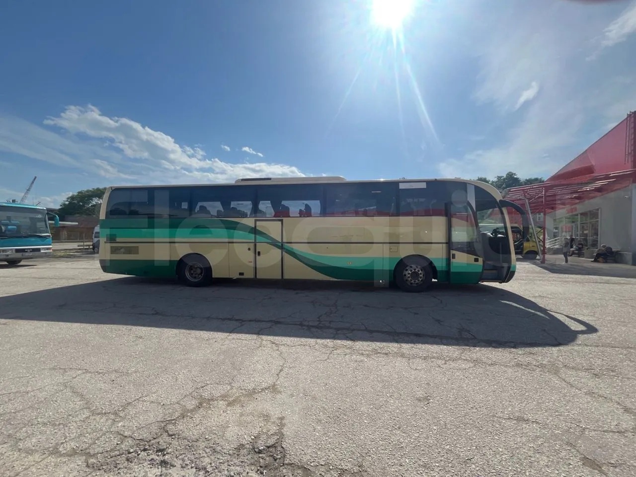 Volvo B12BER - مركبة كوتش: صورة 1 Volvo B12BER - مركبة كوتش: صورة 1