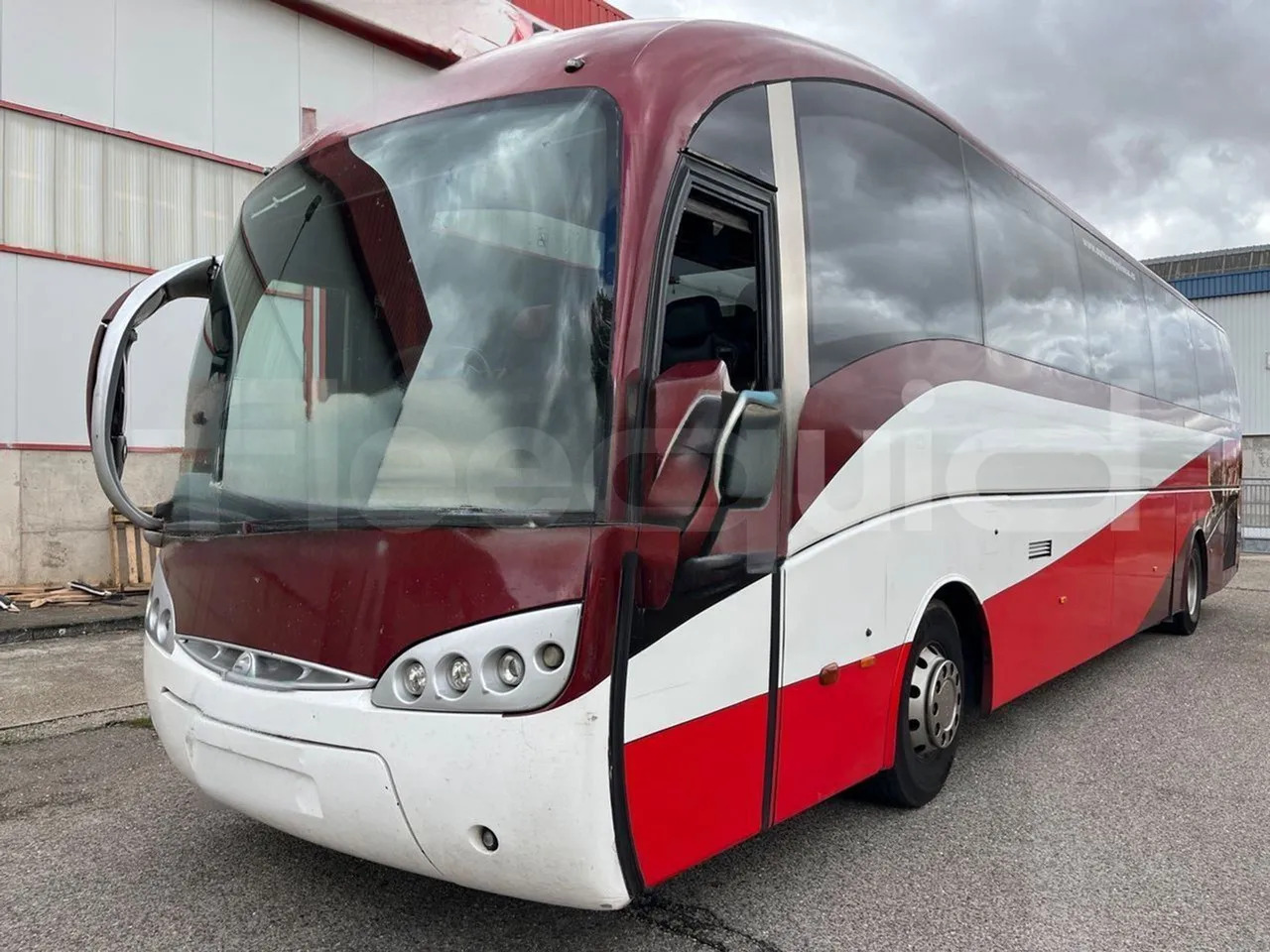 Volvo B12B - مركبة كوتش: صورة 4 Volvo B12B - مركبة كوتش: صورة 4