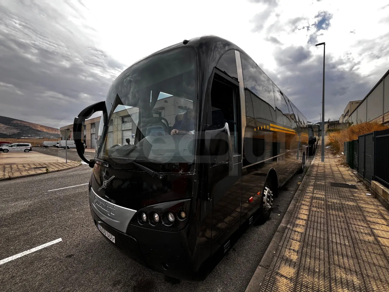 Volvo B12B - مركبة كوتش: صورة 4 Volvo B12B - مركبة كوتش: صورة 4