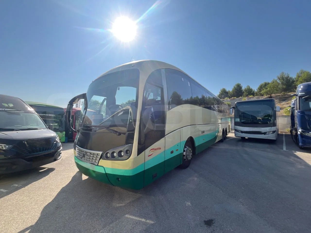 Volvo B12B - مركبة كوتش: صورة 3 Volvo B12B - مركبة كوتش: صورة 3