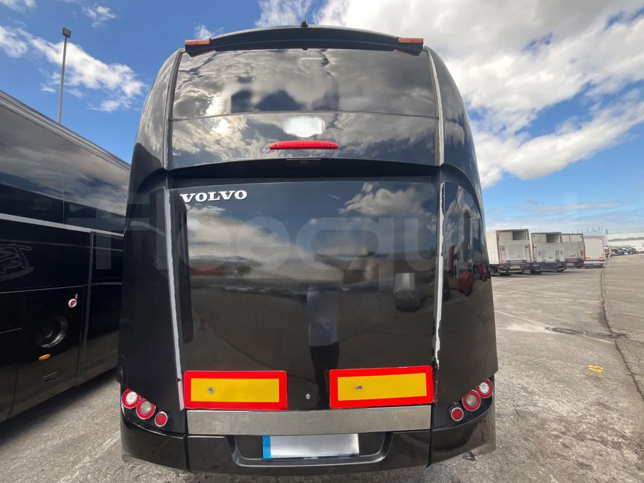 Volvo Sunsundegui - مركبة كوتش: صورة 5 Volvo Sunsundegui - مركبة كوتش: صورة 5