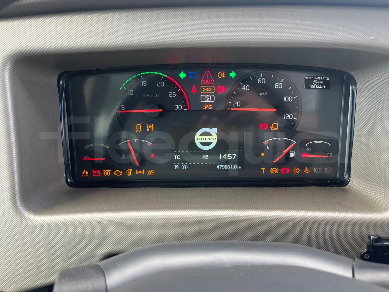 Volvo Sunsundegui - مركبة كوتش: صورة 3 Volvo Sunsundegui - مركبة كوتش: صورة 3