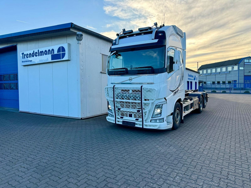 Volvo FH 540 6x4 Liftachse ARK-Hooklift-Funk-Radio-Comand Retarder - شاحنة ذات خطاف: صورة 5 Volvo FH 540 6x4 Liftachse ARK-Hooklift-Funk-Radio-Comand Retarder - شاحنة ذات خطاف: صورة 5