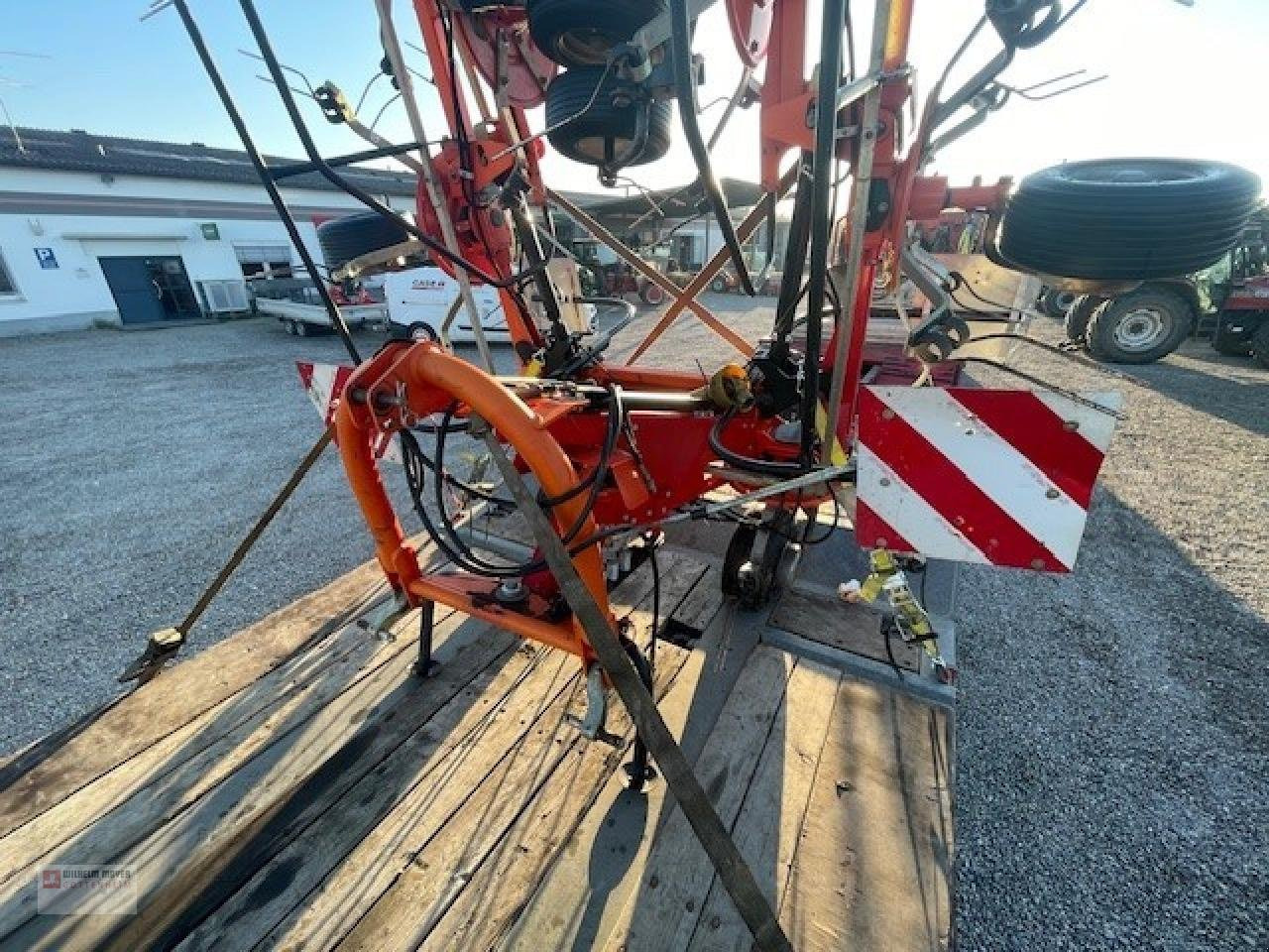 Fella TH 900 HYDRO - آلة تيبيس العشب/ آلة جمع العشب: صورة 2 Fella TH 900 HYDRO - آلة تيبيس العشب/ آلة جمع العشب: صورة 2