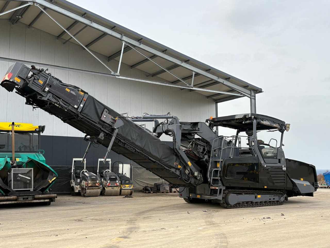 VÖGELE MT 3000-3i OFFSET - مدادة الأسفلت: صورة 1 VÖGELE MT 3000-3i OFFSET - مدادة الأسفلت: صورة 1