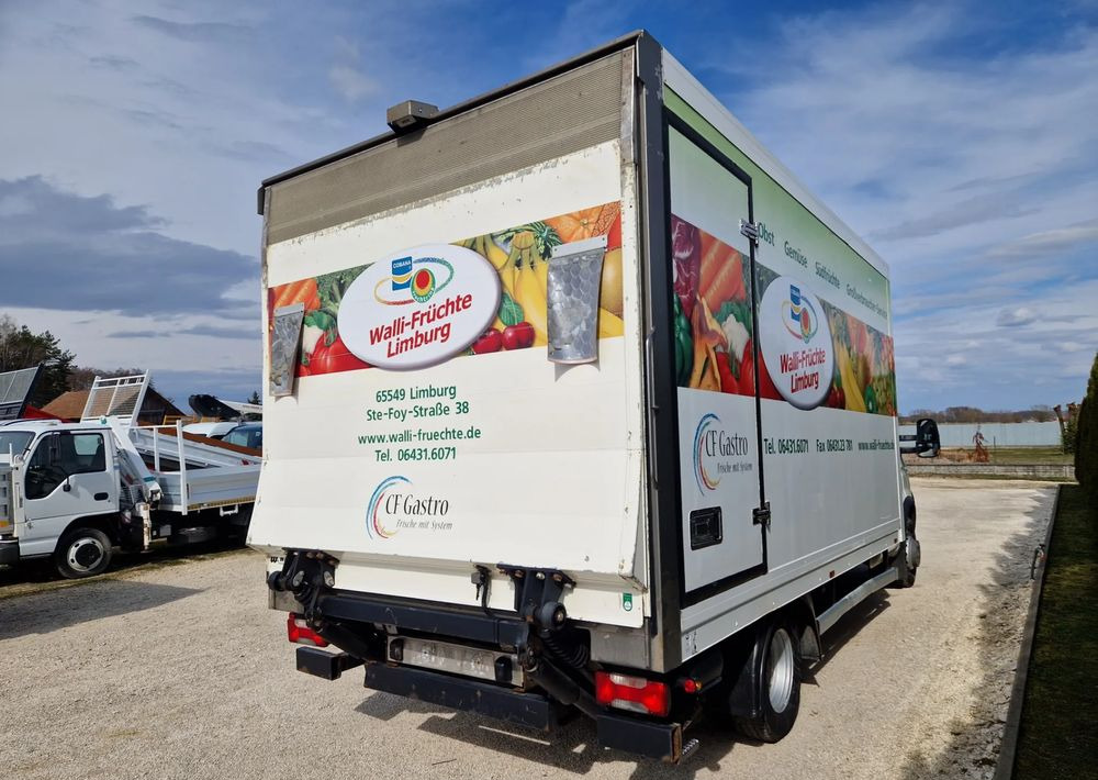 Chłodnia 8 palet + winda 1000kg, zasilanie stacjonarne, Iveco 70, Mascott, Atego, Sprinter, stan idealny! - مُبرِّد صندوق مغلق: صورة 5 Chłodnia 8 palet + winda 1000kg, zasilanie stacjonarne, Iveco 70, Mascott, Atego, Sprinter, stan idealny! - مُبرِّد صندوق مغلق: صورة 5