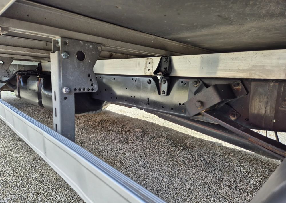 Iveco 35C15 3.0 - شاحنة مفتوحة: صورة 4 Iveco 35C15 3.0 - شاحنة مفتوحة: صورة 4