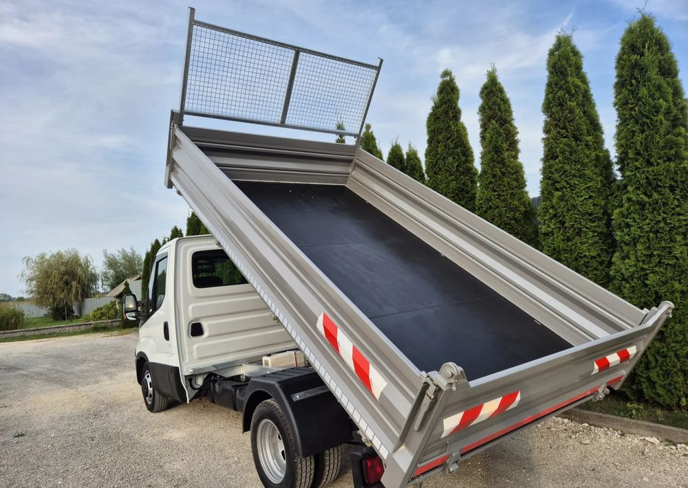 Iveco 35C15 3.0 - قلاب صغير: صورة 3 Iveco 35C15 3.0 - قلاب صغير: صورة 3