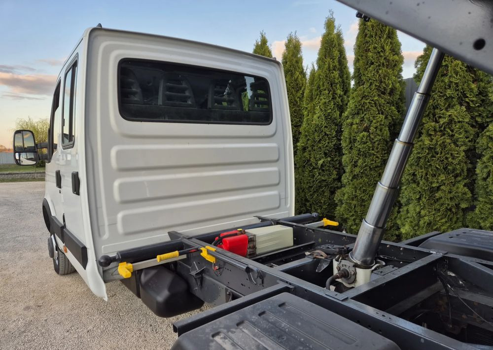 Iveco 50c15 3.0 150KM Brygadówka - قلاب صغير: صورة 4 Iveco 50c15 3.0 150KM Brygadówka - قلاب صغير: صورة 4