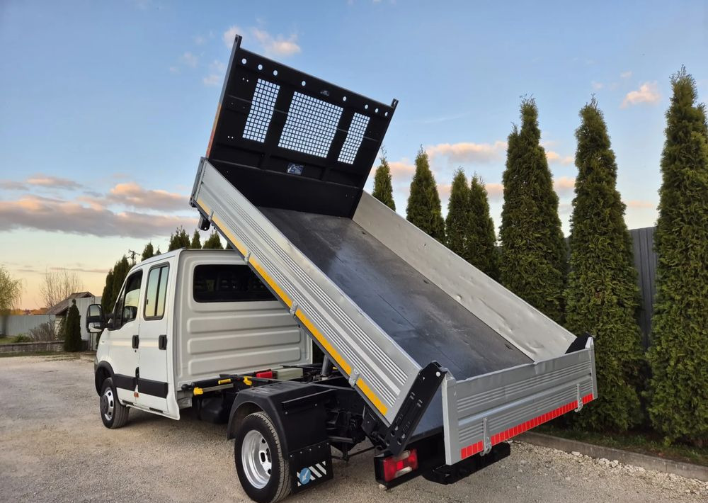 Iveco 50c15 3.0 150KM Brygadówka - قلاب صغير: صورة 3 Iveco 50c15 3.0 150KM Brygadówka - قلاب صغير: صورة 3