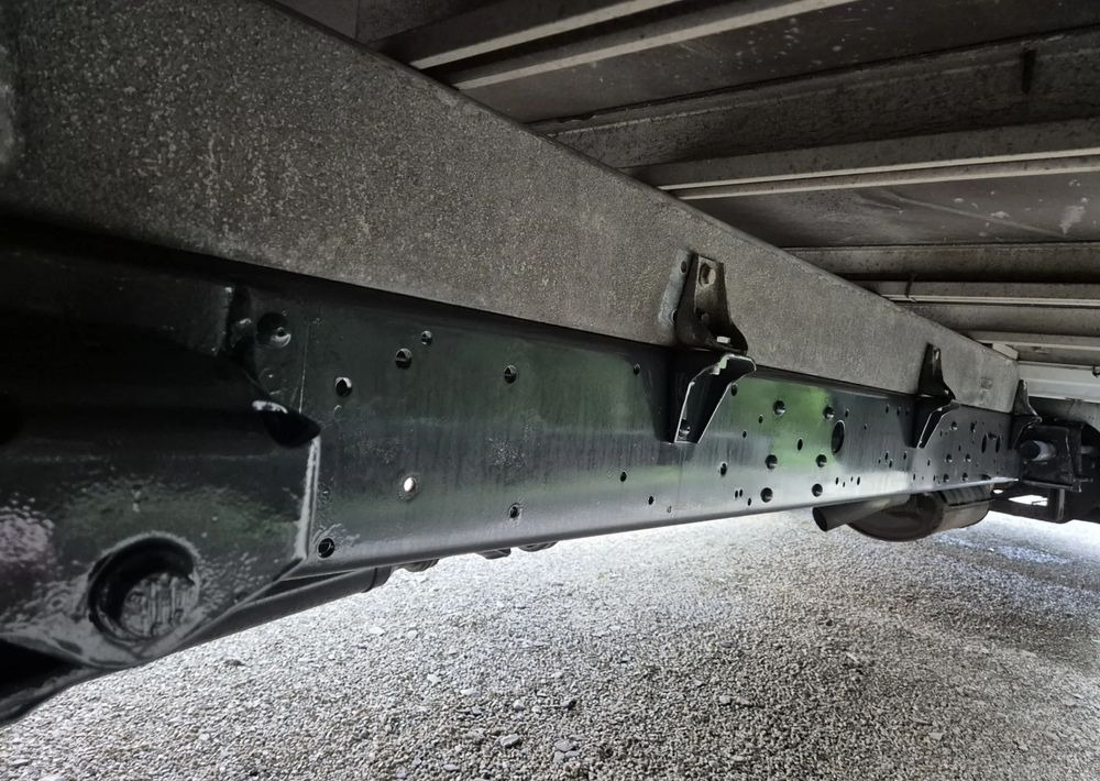 Iveco 70C17 3.0 170KM Skrzyniowy - شاحنة ستارة جانبية: صورة 5 Iveco 70C17 3.0 170KM Skrzyniowy - شاحنة ستارة جانبية: صورة 5