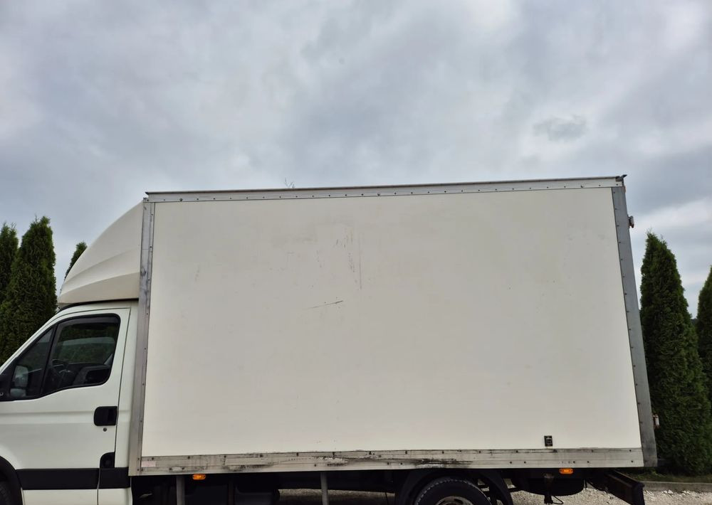 Kontener 8 palet wysoki meblowy 2013 rok Iveco Mascott Master Sprinter regulowana podramówka Stan bdb! - حاوية قابلة للتبديل- صندوق: صورة 2 Kontener 8 palet wysoki meblowy 2013 rok Iveco Mascott Master Sprinter regulowana podramówka Stan bdb! - حاوية قابلة للتبديل- صندوق: صورة 2