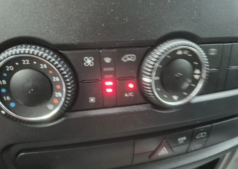 الشاحنات الصغيرة كابينة مزدوجة Mercedes-Benz Sprinter 316CDI 160KM Dubel kabina: صورة 10