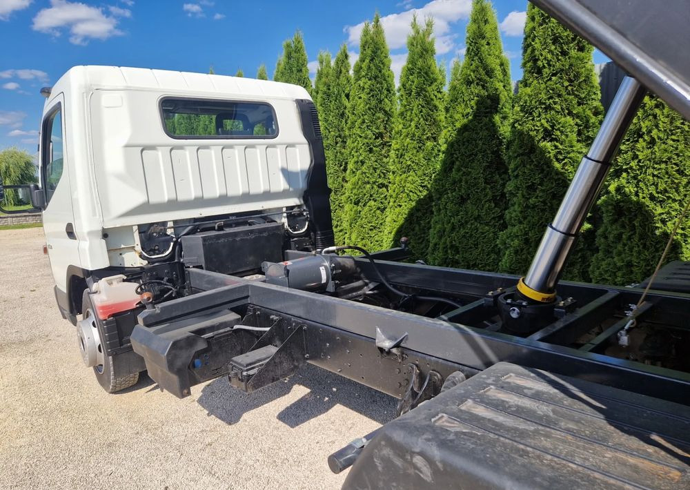 Mitsubishi Canter 7c15 3.0 150KM - قلاب صغير: صورة 5 Mitsubishi Canter 7c15 3.0 150KM - قلاب صغير: صورة 5