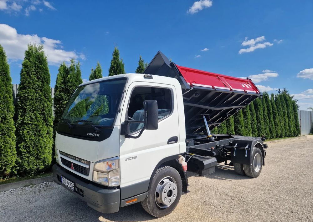 Mitsubishi Canter 7c15 3.0 150KM - قلاب صغير: صورة 1 Mitsubishi Canter 7c15 3.0 150KM - قلاب صغير: صورة 1