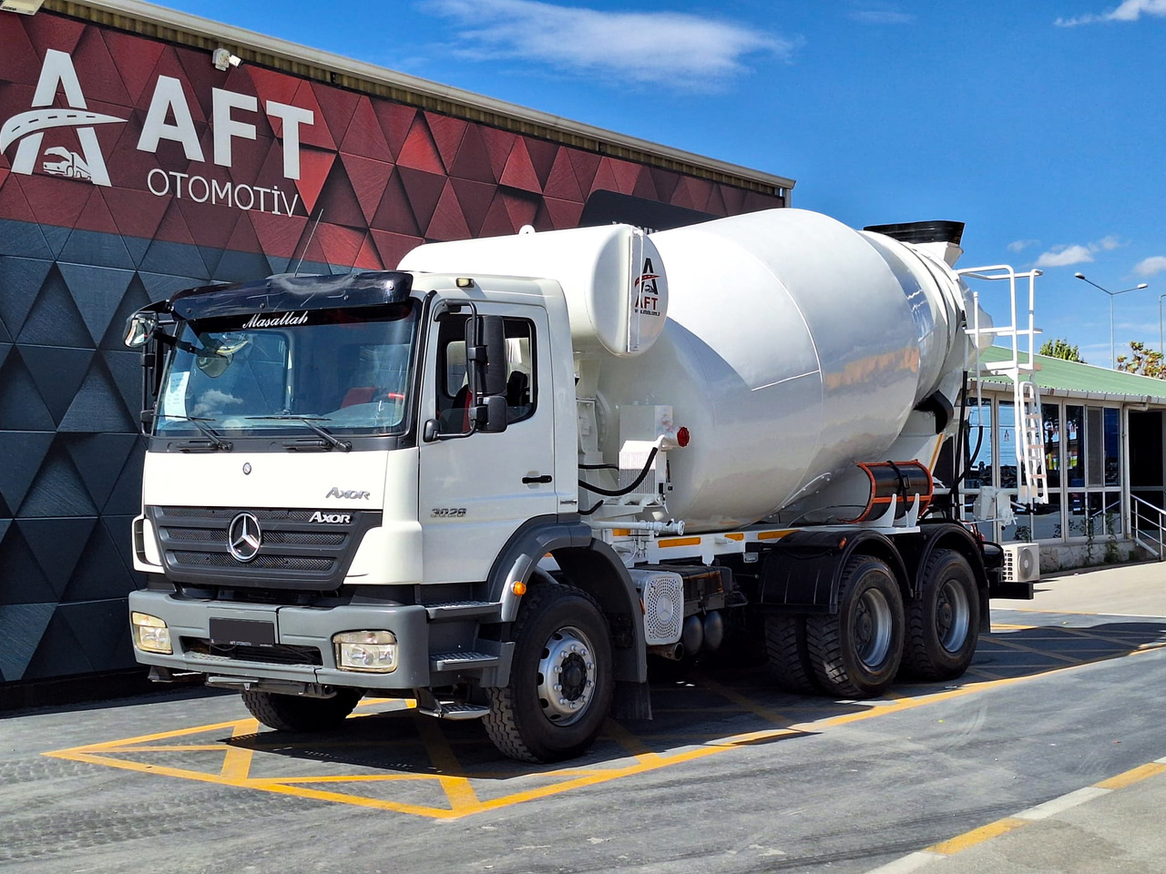 MERCEDES-BENZ AXOR 3028 - شاحنة خلاطة خرسانة: صورة 1 MERCEDES-BENZ AXOR 3028 - شاحنة خلاطة خرسانة: صورة 1