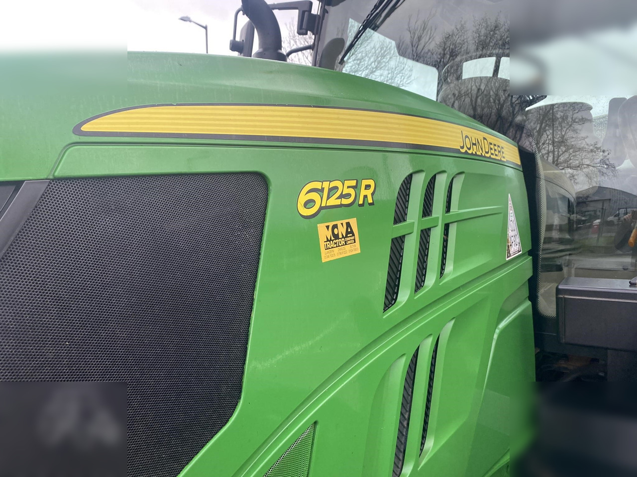 2012 JOHN DEERE 6125R - جرار: صورة 3 2012 JOHN DEERE 6125R - جرار: صورة 3